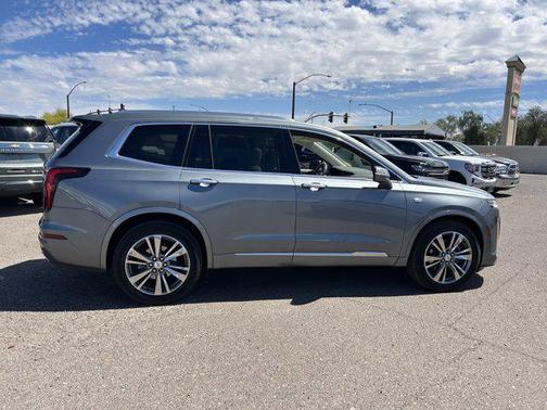 Satin Steel Metallic 2021 Cadillac XT6 Premium Luxury FWD