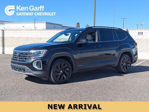 2024 Volkswagen Atlas 2.0T SE w/Technology 4MOTION