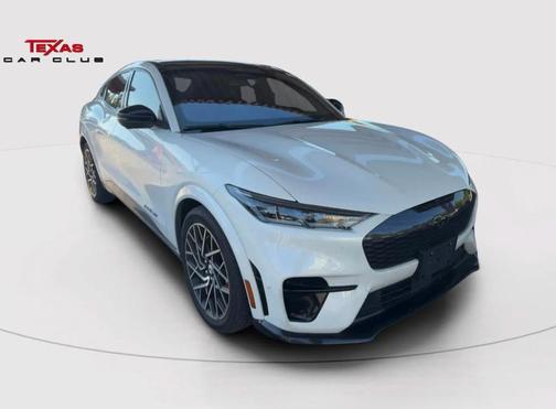 2022 Ford Mustang Mach-E GT