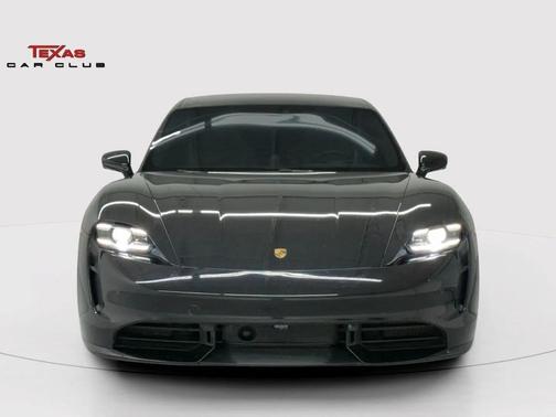 Jet Black Metallic 2020 Porsche Taycan Turbo