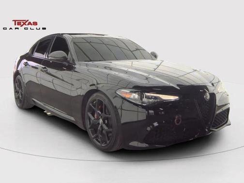 2020 Alfa Romeo Giulia Sport