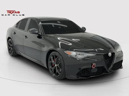 2020 Alfa Romeo Giulia Sport