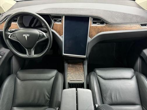 2016 Tesla Model X 90D