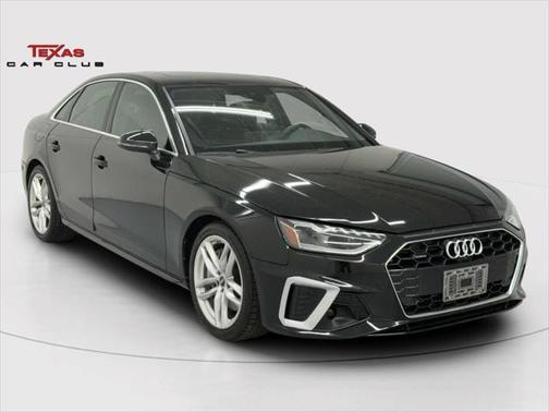 2022 Audi A4 45 S line Premium Plus