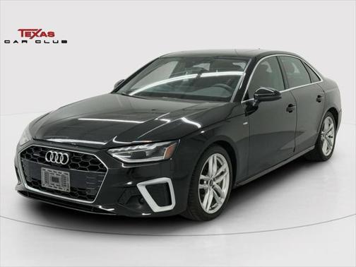 2022 Audi A4 45 S line Premium Plus