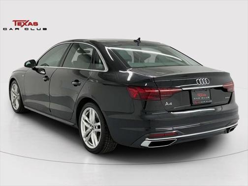 2022 Audi A4 45 S line Premium Plus