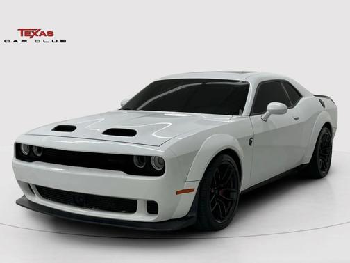 White Knuckle Clearcoat 2023 Dodge Challenger SRT Hellcat