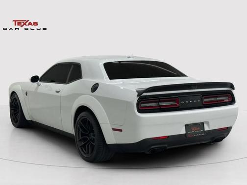 White Knuckle Clearcoat 2023 Dodge Challenger SRT Hellcat