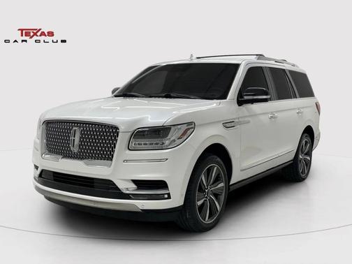 White Platinum Metallic Tri-Coat 2019 Lincoln Navigator Reserve