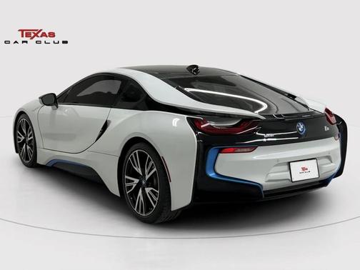 2015 BMW i8 Base