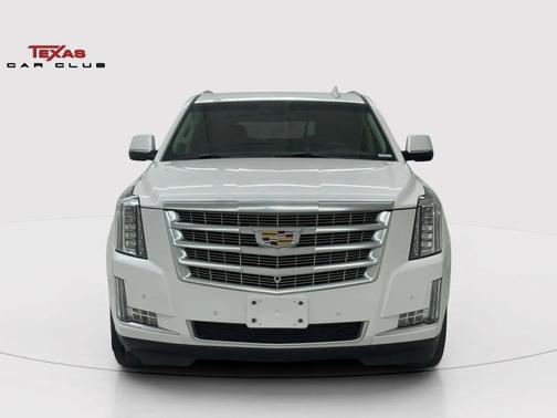 2018 Cadillac Escalade Luxury