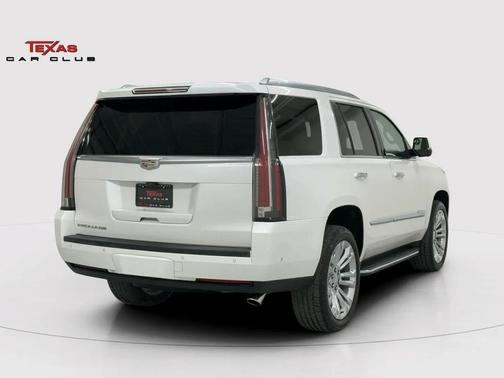 2018 Cadillac Escalade Luxury