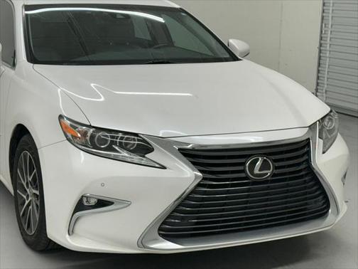 2017 Lexus ES 350 Base
