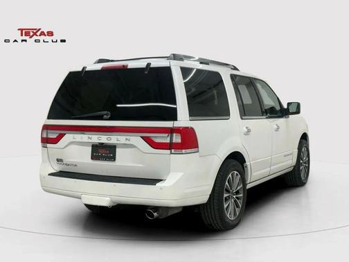 2017 Lincoln Navigator Select