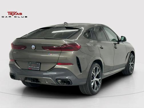 2023 BMW X6 M50i