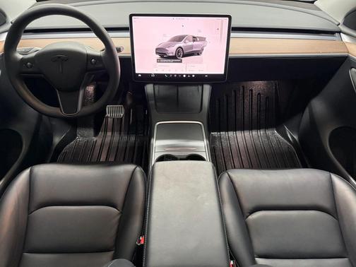 2024 Tesla Model Y Long Range Dual Motor All-Wheel Drive