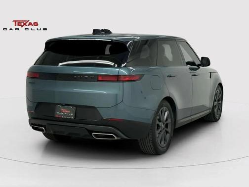 2024 Land Rover Range Rover Sport SE