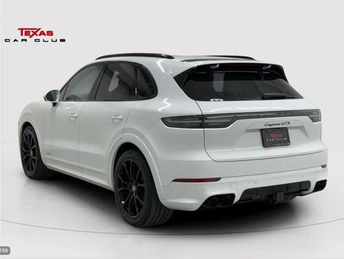2021 Porsche Cayenne GTS