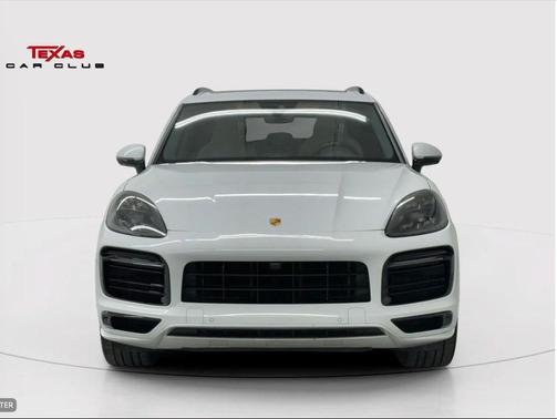 2021 Porsche Cayenne GTS