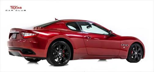 2014 Maserati GranTurismo Sport