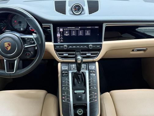 2019 Porsche Macan S