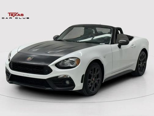 2017 FIAT 124 Spider Base