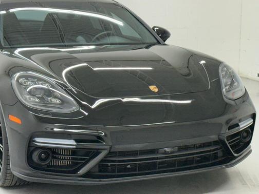 2019 Porsche Panamera Turbo