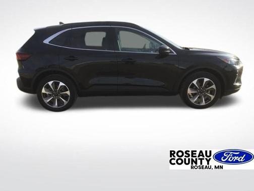 2023 Ford Escape Platinum