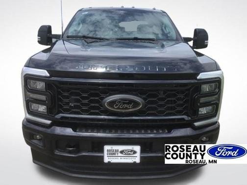 2025 Ford F-350 Lariat Super Duty