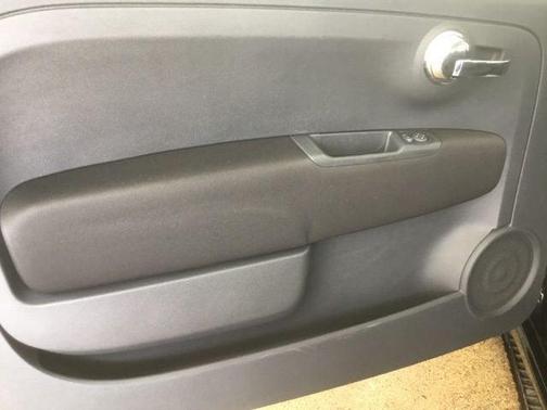 2017 FIAT 500 Pop