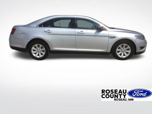 2012 Ford Taurus SE