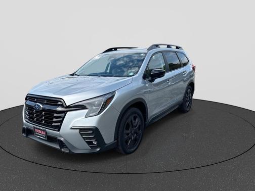 Ice Silver Metallic 2024 Subaru Ascent Onyx Edition