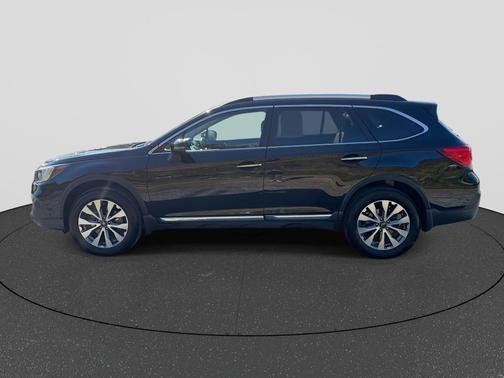 Crystal Black Silica 2018 Subaru Outback 3.6R Touring