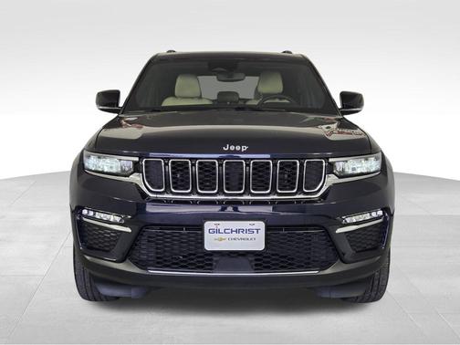 Midnight Sky 2023 Jeep Grand Cherokee Limited