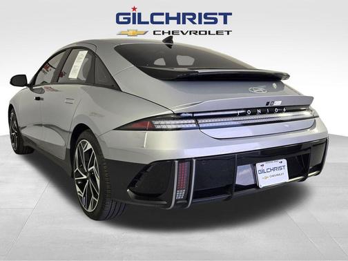 2025 Hyundai IONIQ 6 SEL