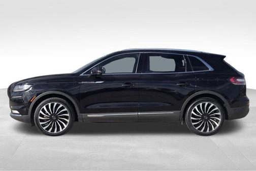 INFINITE BLACK MET CC 2022 Lincoln Nautilus Black Label