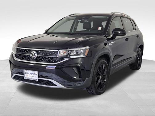 Deep Black Pearl 2023 Volkswagen Taos 1.5T SE