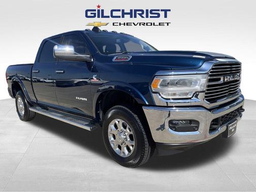 2022 RAM 3500 Laramie Crew Cab 4x4 6'4' Box