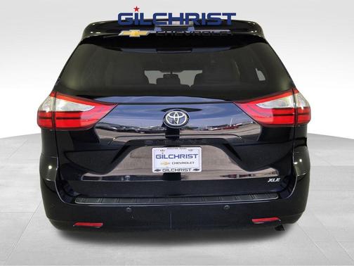 2015 Toyota Sienna SE