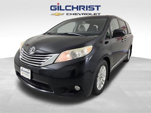 2015 Toyota Sienna SE