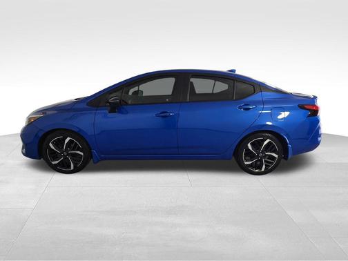 Electric Blue Metallic 2023 Nissan Versa 1.6 S