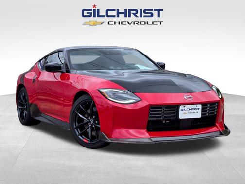 Solid Red/Super Black 2025 Nissan Z Performance Automatic Transmission