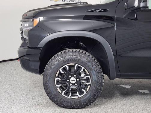 Black 2026 Chevrolet Silverado 1500 ZR2