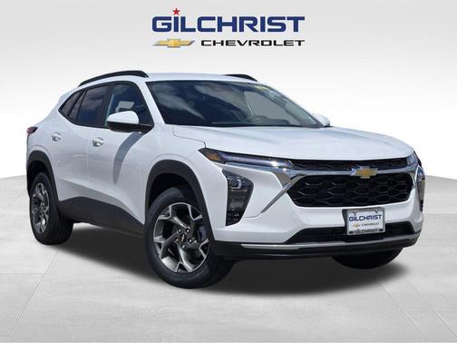 Summit White 2026 Chevrolet Trax LT