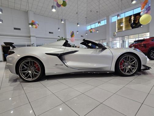 Blade Silver Metallic 2026 Chevrolet Corvette Z06