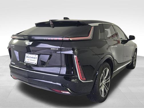 Stellar Black Metallic 2024 Cadillac LYRIQ Luxury