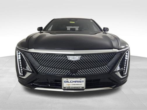 Stellar Black Metallic 2024 Cadillac LYRIQ Luxury