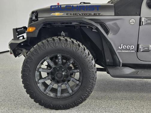 2022 Jeep Gladiator Overland