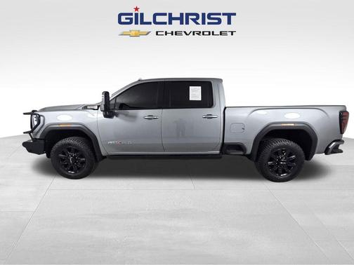 2024 GMC Sierra 2500 AT4