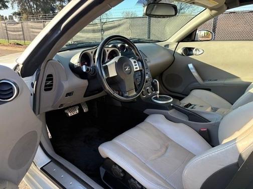 2005 Nissan 350Z Touring